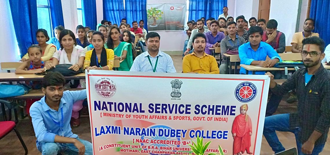 Organised District Level Financial Training to NSS Volunteers at L.N.D College, Motihari on 14.9.2018
