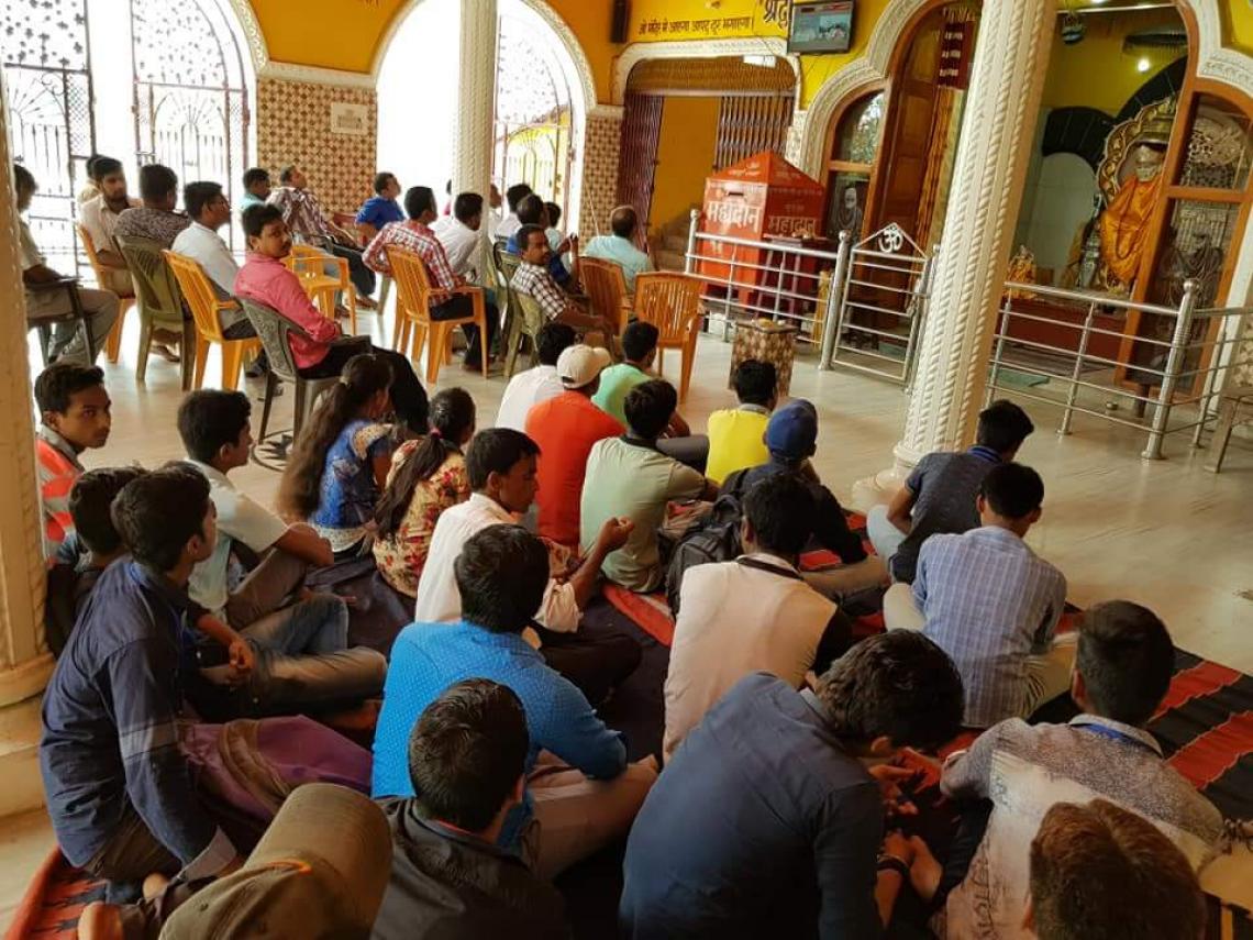 Cleaning of Motijheel by NSS Volunteers of L.N.D College, Motihari with Tourism Minister of Bihar Govt. Hon’ble Shri Pramod Kumar on 15.9.2018